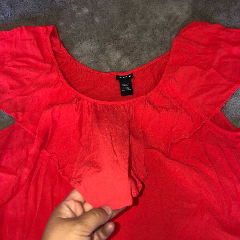 Torrid 1X Ruffle Front Top - Picture 5 of 9